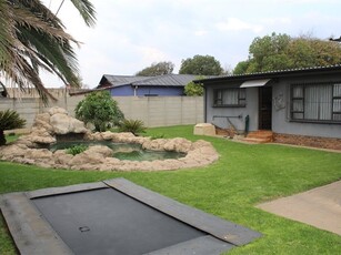 4 Bed House in Brakpan Central