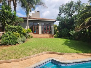 4 Bed House in Moreleta Park