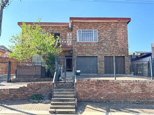 5 Bed House in Laudium