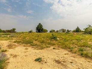 5 620 m² Land available in Blue Hills