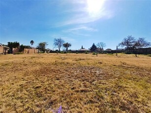 5 747 m² Land available in Witfield