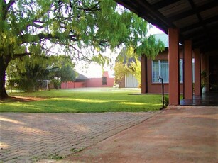 8.6 ha Farm in Randfontein