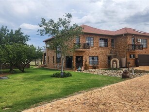 8.6 ha Farm in Randfontein