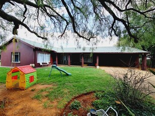 8.6 ha Farm in Randfontein