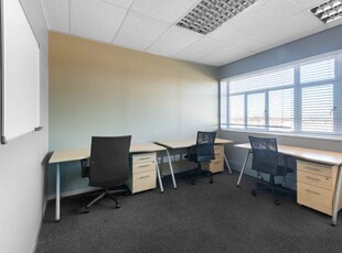 Find office space in Regus Port Elizabeth for 5 persons with everything taken care of. Rent this space for 12-months, get 3 months extra FREE