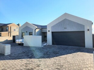 Modern Family Home For Sale in Myburgh Park