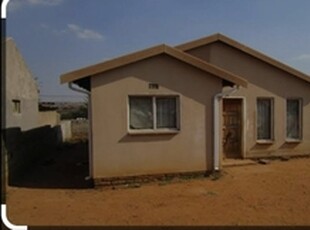 We're looking for someone who wants to rent a house - Witbank