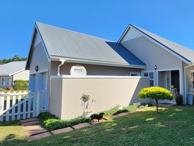 3 Bedroom House For Sale in Caledon Estate
