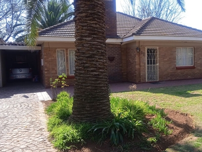 3 Bedroom House For Sale in Three Rivers