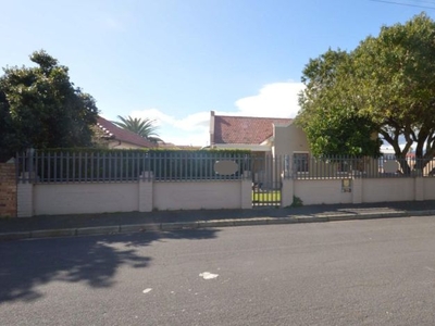 4 Bedroom house for sale in Van Ryneveld, Strand