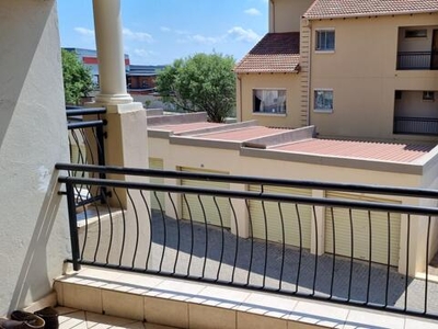 Apartment For Sale In Paramount Estate, Pretoria