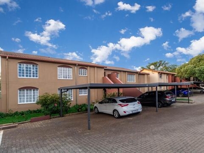 Apartment For Sale In Robindale, Randburg