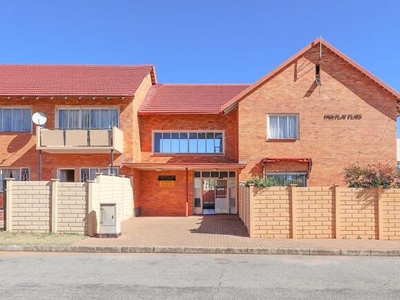 Apartment For Sale In Stilfontein, North West