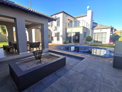House For Sale In Hadison Park, Kimberley
