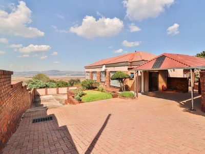 House For Sale In Naturena, Johannesburg
