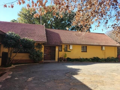 House For Sale In Stilfontein Ext 4, Stilfontein