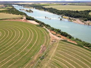 240 ha Farm in Hopetown