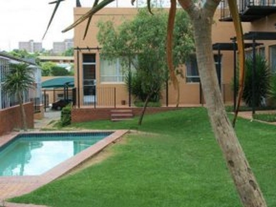 A Double Story Penthouse in Auckland Park/Melville to share with male roommates. - Johannesburg