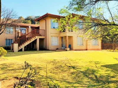 Apartment For Rent In Boskruin, Randburg