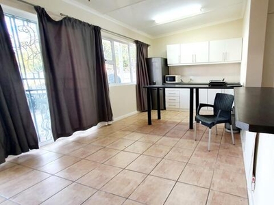Apartment For Rent In Top Town, Queenstown
