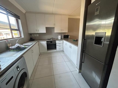 Apartment For Rent In Vorna Valley, Midrand