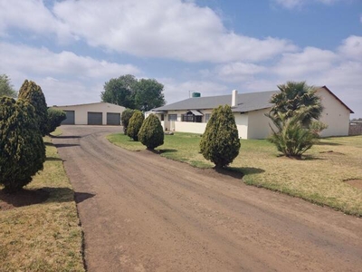 Farm For Sale In Sundra Ah, Delmas