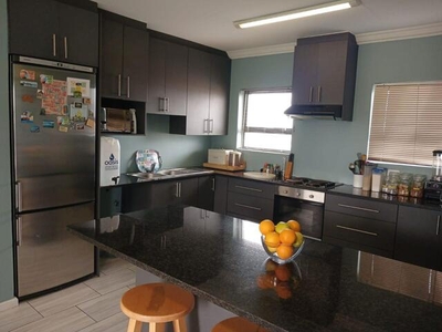 House For Rent In Fountains Estate, Jeffreys Bay