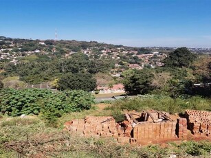 1 300 m² Land available in Glen Hills