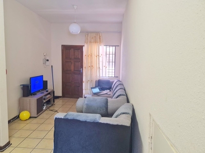 2 Bedroom Flat For Sale in Polokwane Central