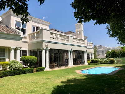 4 Bedroom House for sale in Bryanston