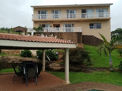 5 Bedroom House For Sale In Leisure Bay