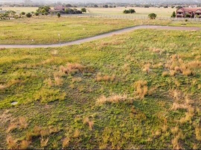 548 m² Land available in Everglades Estate