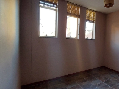 3 bedroom apartment for sale in Sunnyside (Pretoria East)