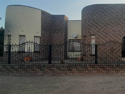 5 Bed House in Seshego