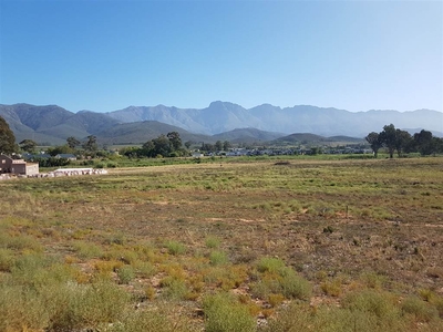 609 m² Land available in Robertson