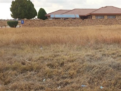 700 m² Land available in Mmabatho