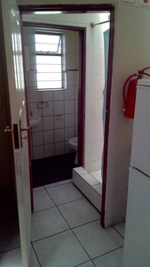 1 Bedroom Room to rent in Hursthill | ALLSAproperty.co.za