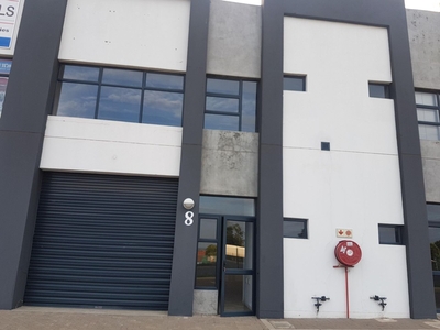 157m² Warehouse For Sale in Spartan