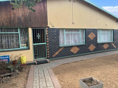 3 Bed House in Ross Kent North