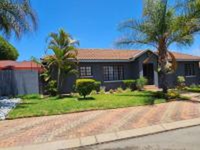 3 Bedroom House for Sale For Sale in Polokwane - MR605233 -