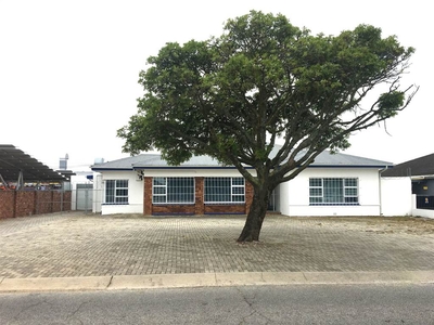 316 m² Commercial space in Newton Park