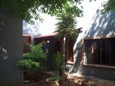 5 Bedroom House for Sale For Sale in Polokwane - MR601385 -