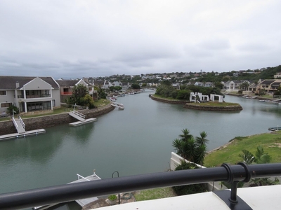 6 Bedroom House For Sale in Royal Alfred Marina