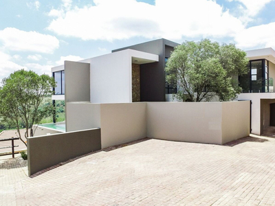 Secure Estate for sale with 4 bedrooms, Waterkloof Ridge, Pretoria