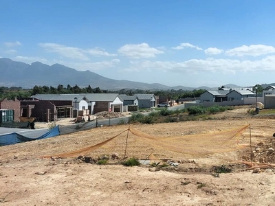 783m² Vacant Land Sold in Paarl South