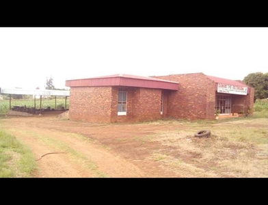business property for sale in lwamondo