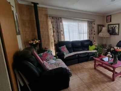 House for Sale in Meyerville, Standerton