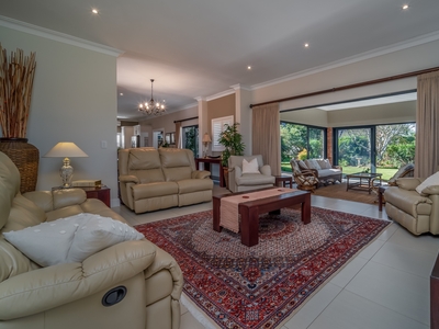 3 bedroom house for sale in Cotswold Downs Estate