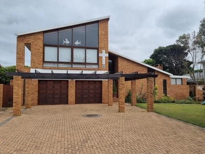 House For Sale in MOSSEL BAY