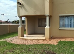2 Bedroom Apartment / Flat For Sale in Paramount Estate